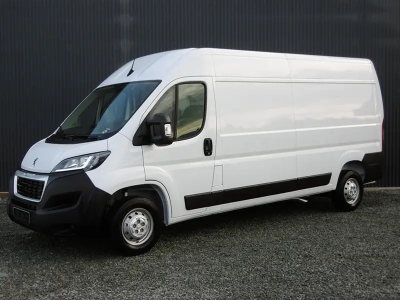 Camionnette Peugeot Boxer Avec Chauffeur